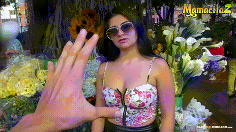 Carne Del Mercado - Latina Teen Picked Up For Her First Threesome_p20.gif