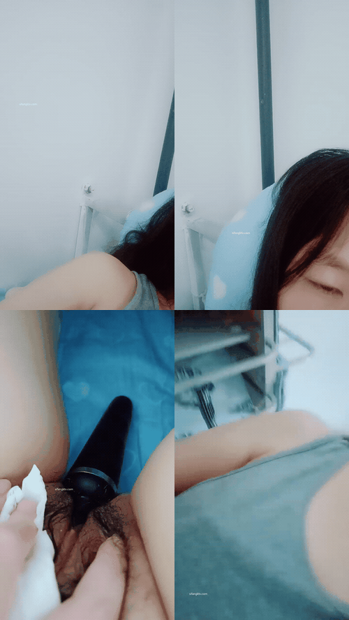 小美_极品粉嫩主播大三妹妹_在宿舍直播自慰戴着跳蛋上课_合集_08_preview_3.gif.gif