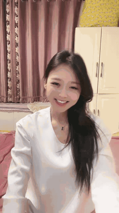 1ca8a7ff9cc9c9466_compressed.gif