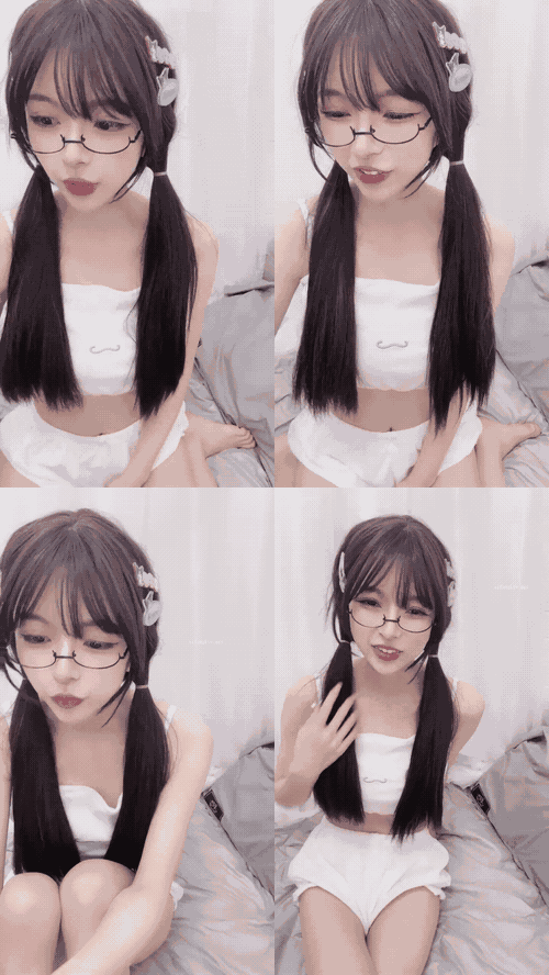 笨蛋美女_极品反差妹妹_双马尾小骚货_疯狂自慰流白浆_preview_2_compressed.gif.gif