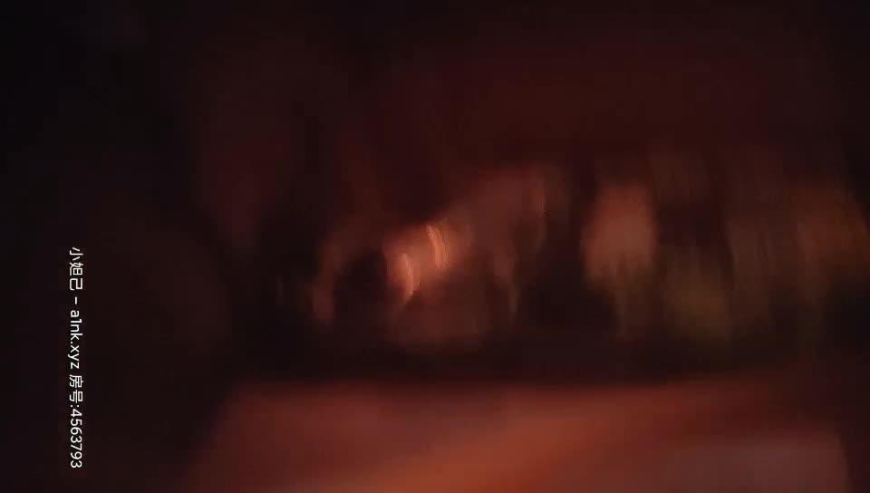 03.jpg