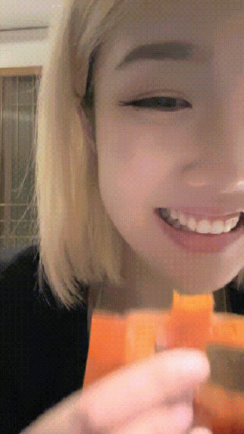 13761679_瘦不下来的欢小姐_02_p80.gif