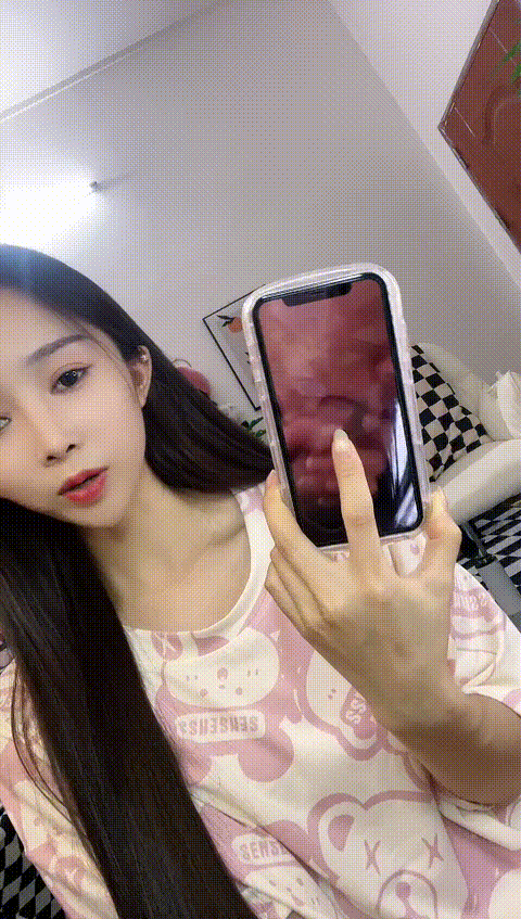vlc_record_2023_06_12_20h55m28s_cx___p80_compressed.gif