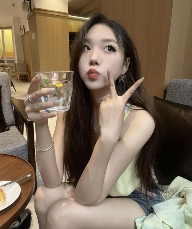 2 (12).jpg