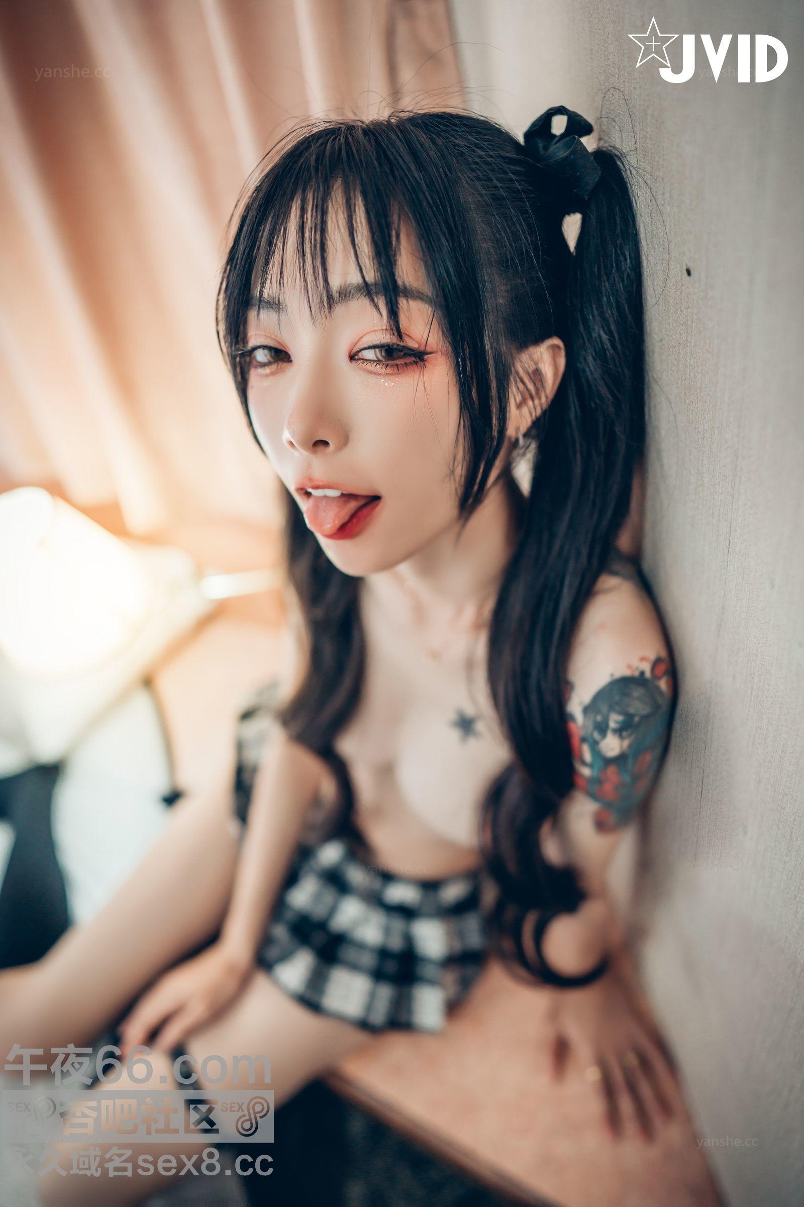 10083.jpg