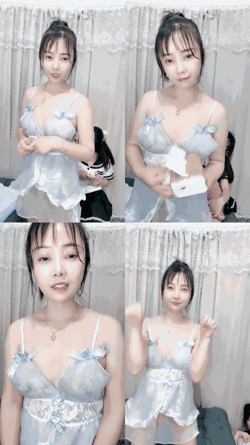 07年刚成年的学生妹【桃心半醉】白嫩酮体 美如长腿 粉嫩逼逼 不输班花让人流口水 清纯.gif