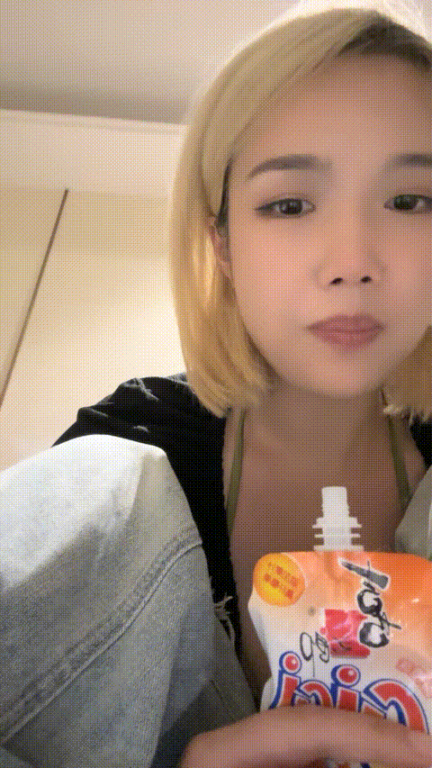 13761679_瘦不下来的欢小姐_02_p60.gif