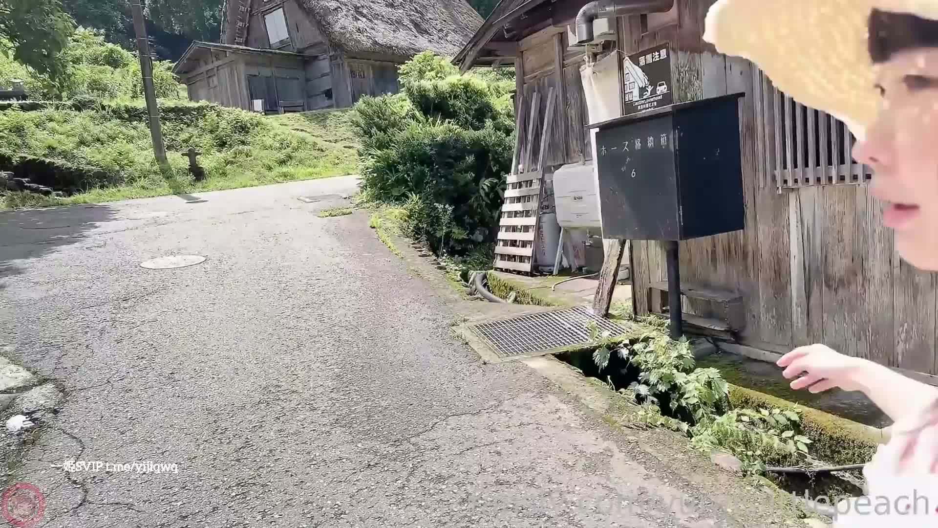 03.jpg