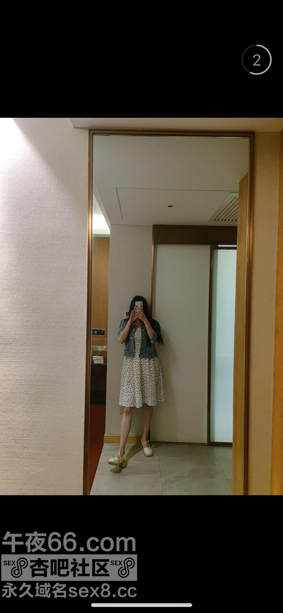 62f643765bee61c6.jpg