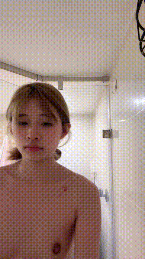 小涵幼主_20260308_135335_p80.gif