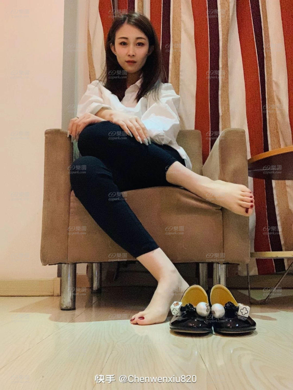 mAS2KsAQ987a3b844ae0349e901515964bc797b7.jpg