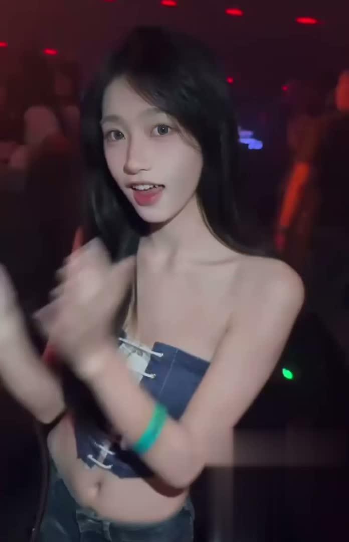 02.jpg