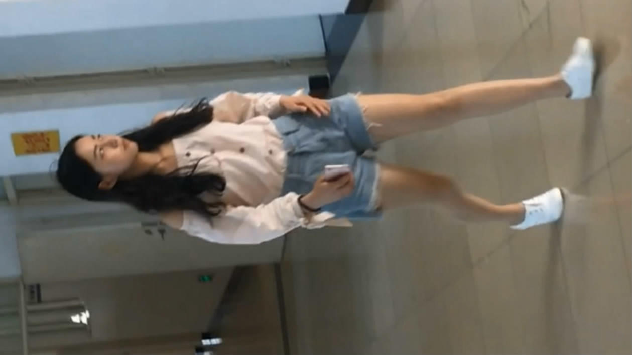 kry7iu.jpg