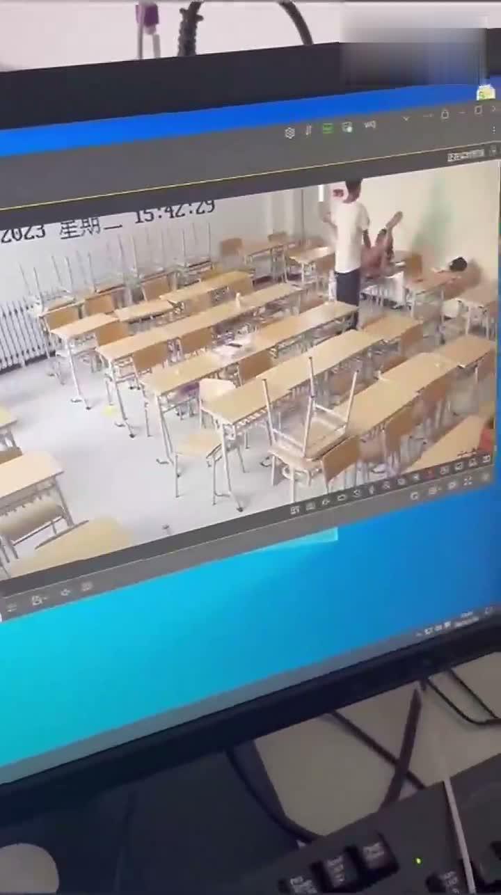 03.jpg