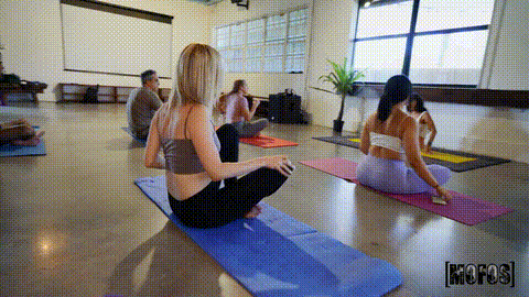 Sleazy Yoga_p5.gif