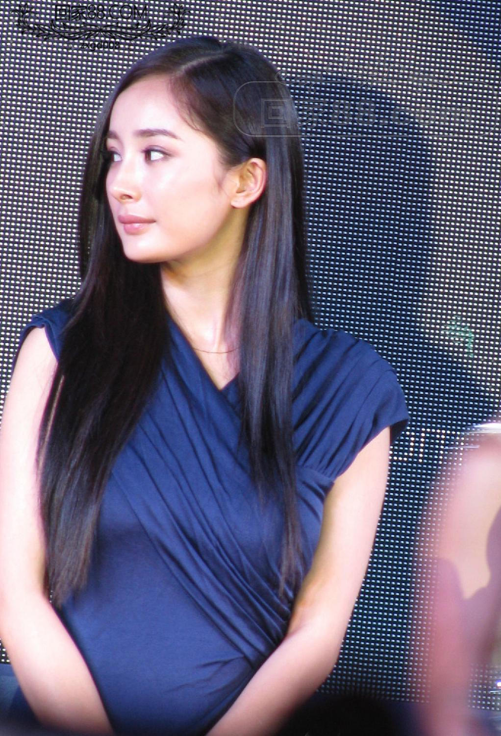M7236484A01.jpg