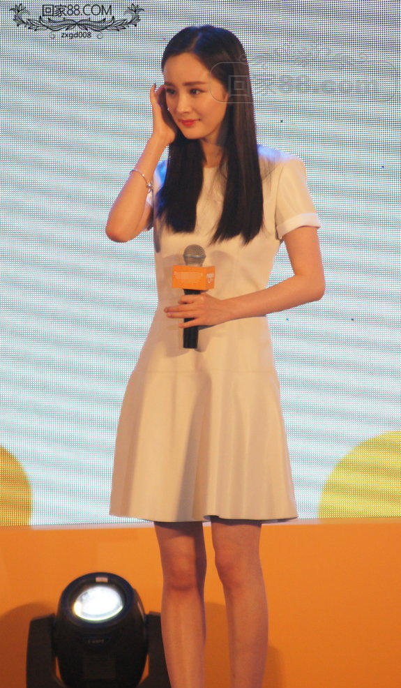 M7236571A02.jpg