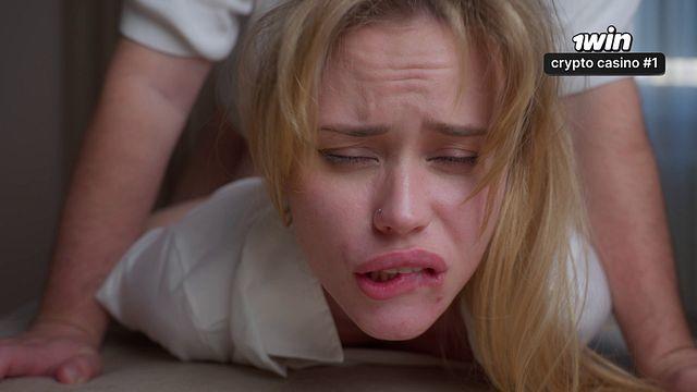 Secretary MariMoore deep-throats a cock and has rough sex with her boss while hi.jpg