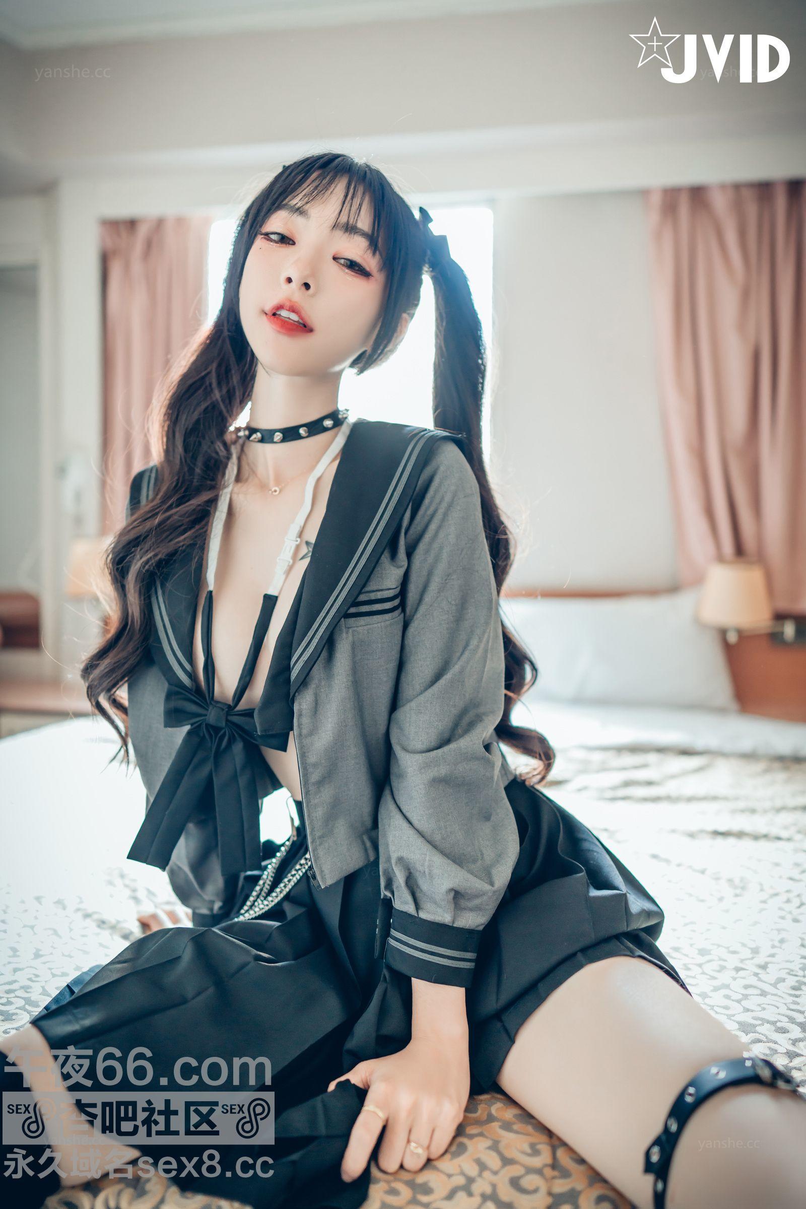 10042.jpg