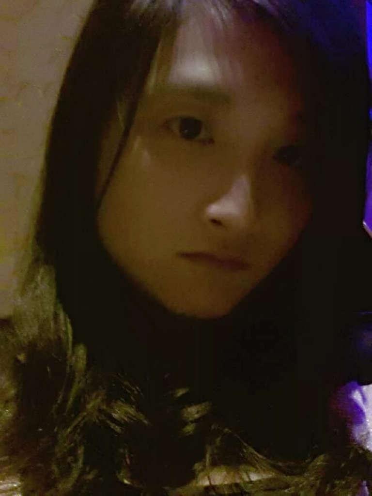 y46cqg0.jpg