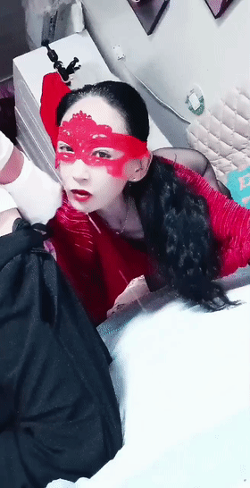 2 (3).gif