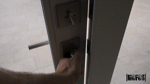 Overstaying and Oversexed_p5.gif