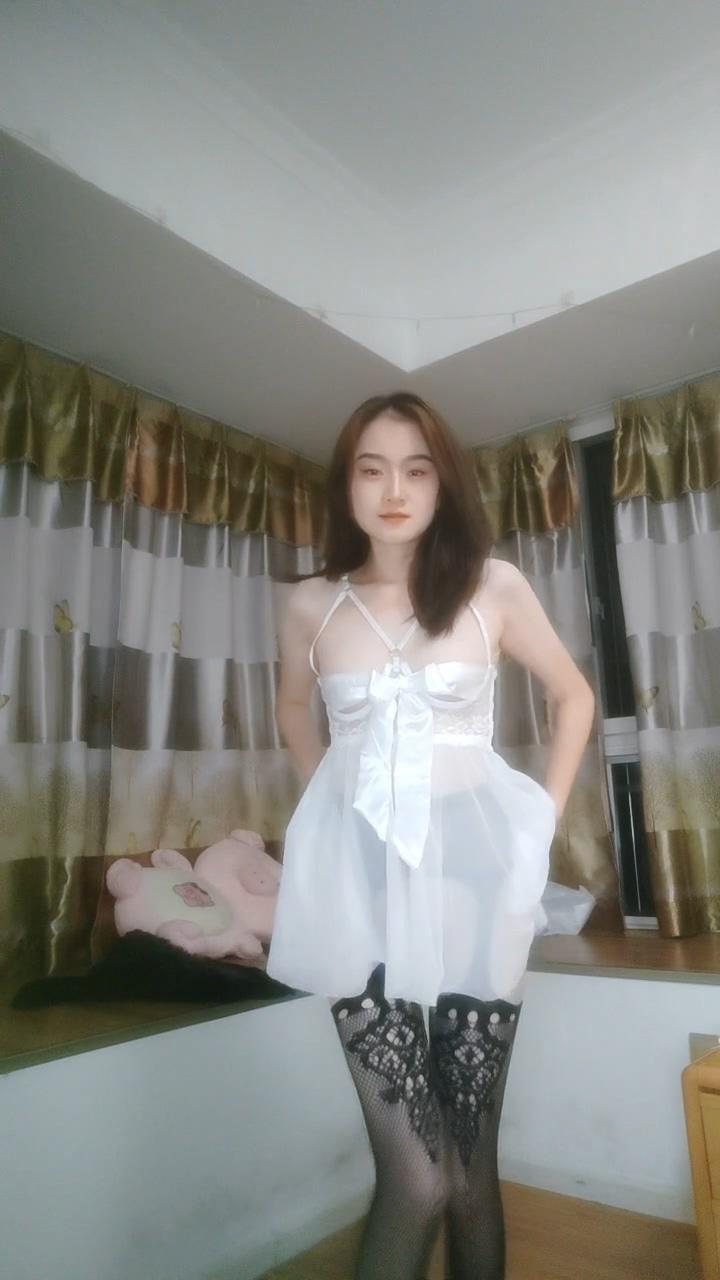 温柔媚娘-20240716230351.mp4_20240717_191055.930.jpg