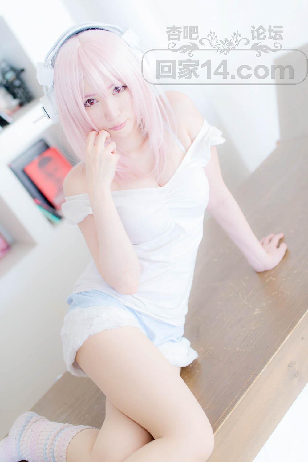 bf608189138c8476c2b9c3a991f553f9.jpeg