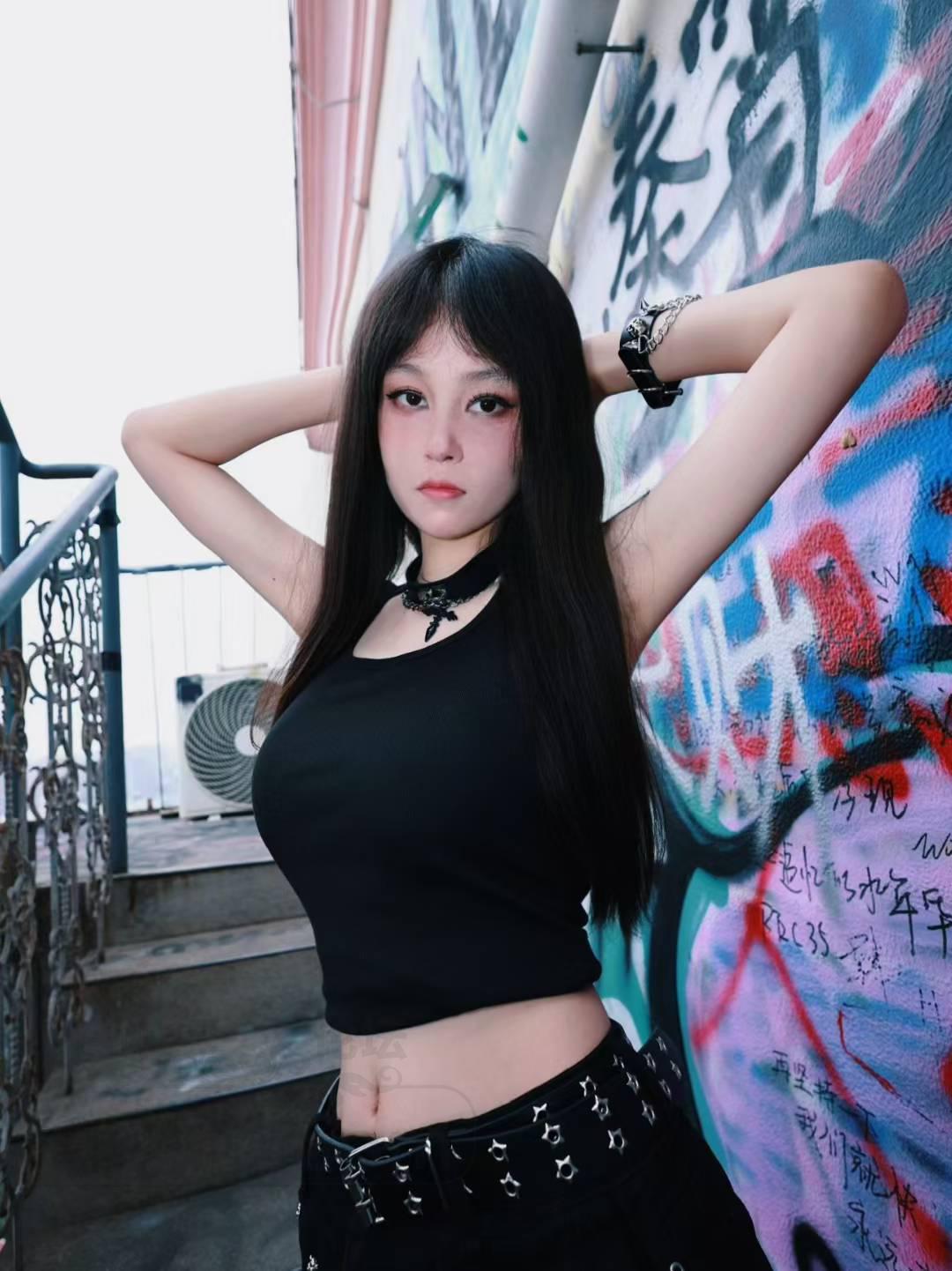 c56e3b747dc6d0c9f48fb0904f6f2cae.jpg
