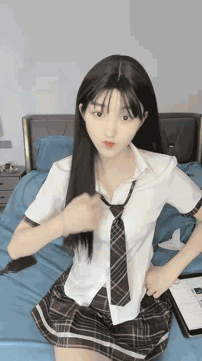1adbf62b4adfe65d6_compressed.gif