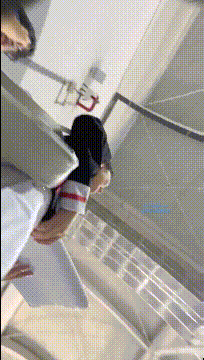b1008.gif