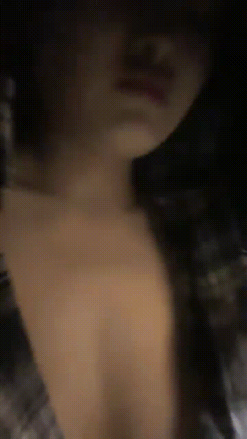 爱液随风起_农村大学生主播_户外喷水直播合集27部_25_p60_compressed.gif