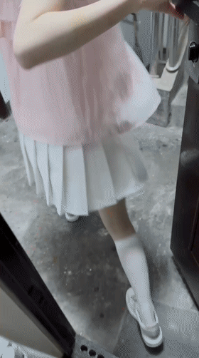 3 (2).gif