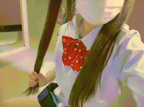 2 (5)_compressed.gif