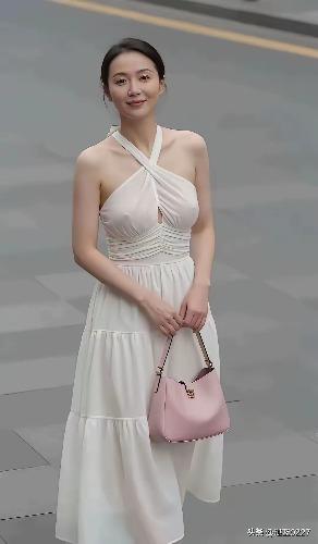 f03f08e4c6572fd5ccf32034bed09bf5.jpg