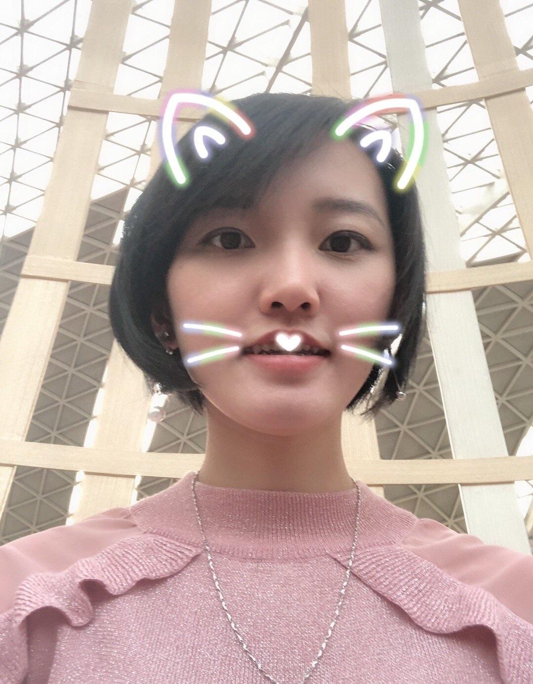 吖吖.jpg