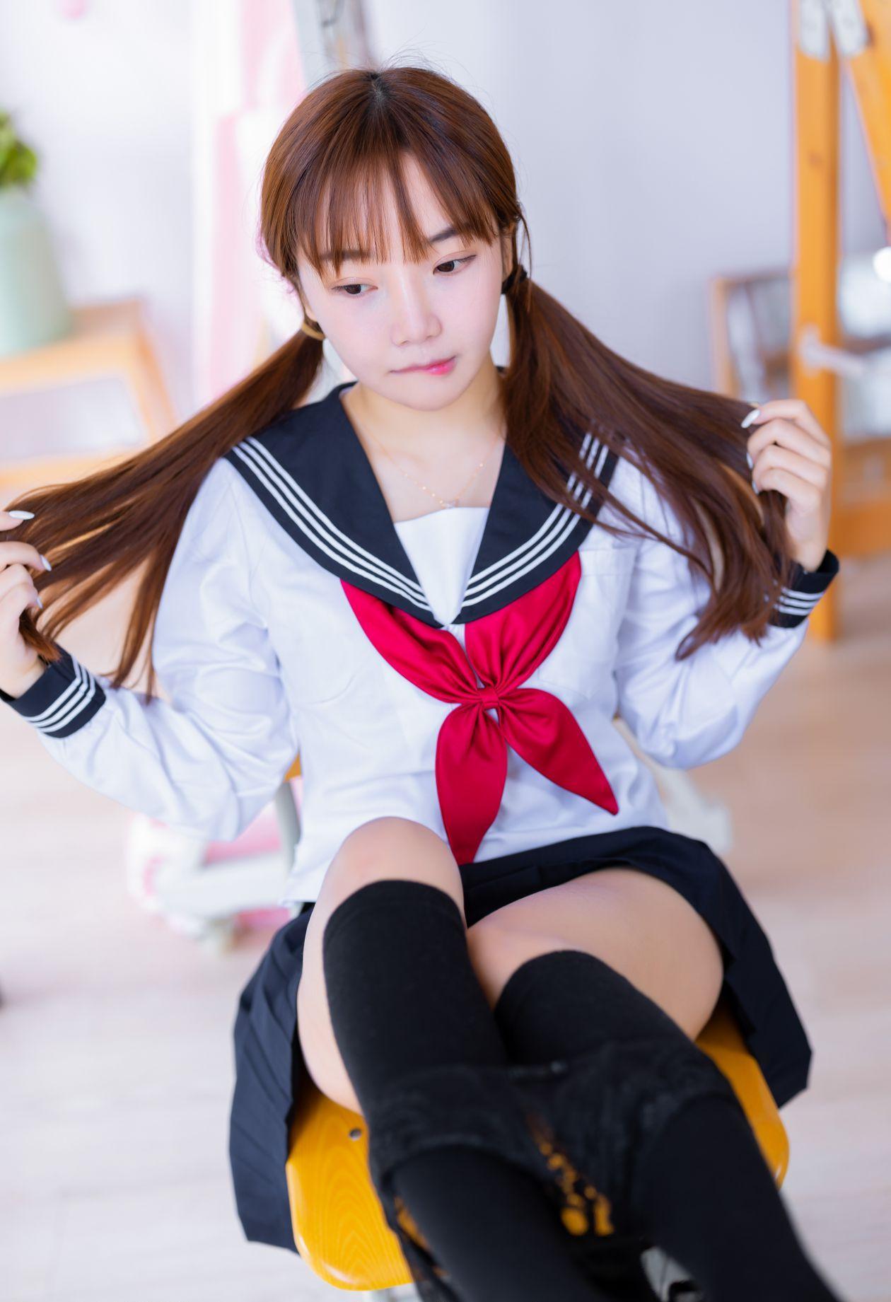 校服 (10).jpg