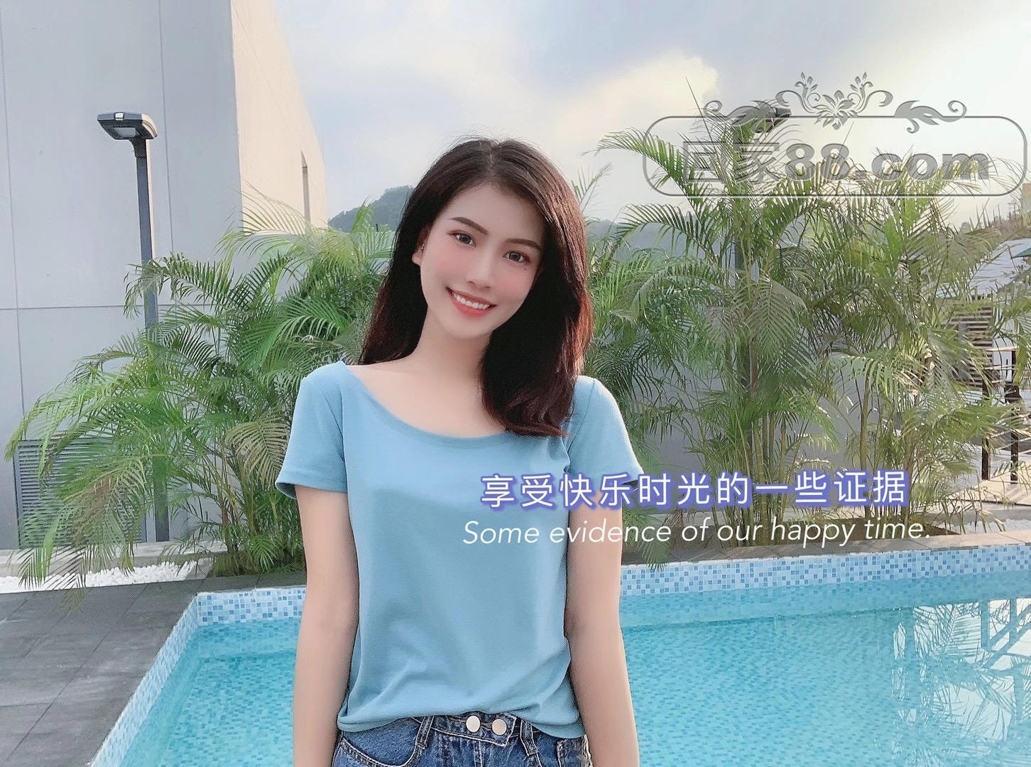 4e1e1455d1779c35f4a769ab7fb832f1.jpg