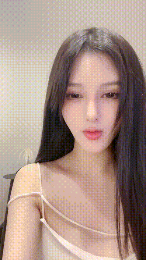香奈奈_20221030-012205-216_p20_compressed.gif